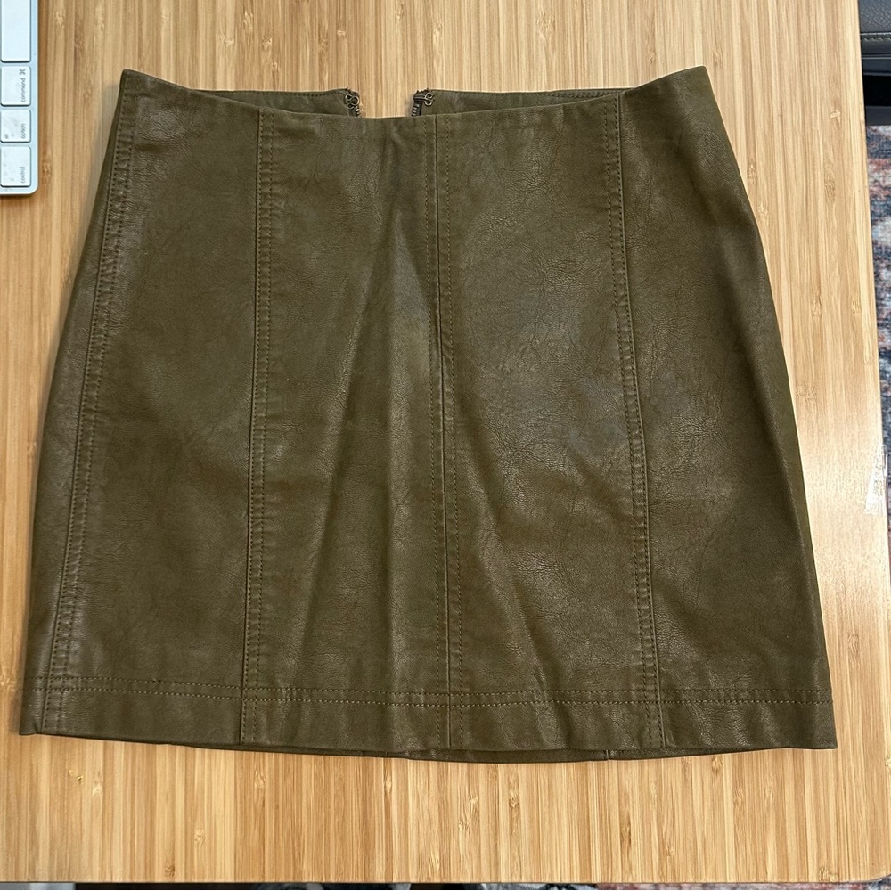 Free People Mini Skirt - Size 4